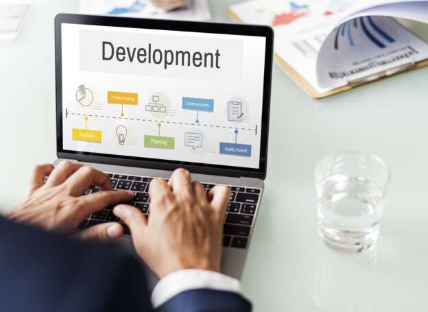 non-ecommerce website Shopify